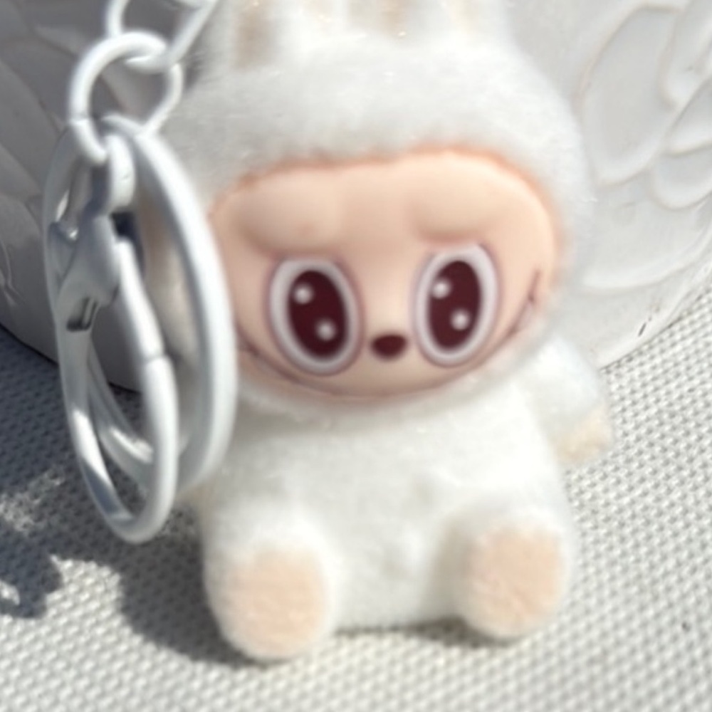 Adorable White Colored Fuzzy Bunny Labubu Keychain NEW with Tags - Picture 2 of 4